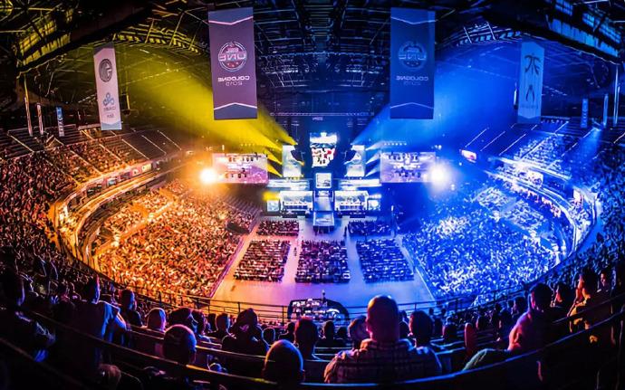 通过整合各 通过整合各